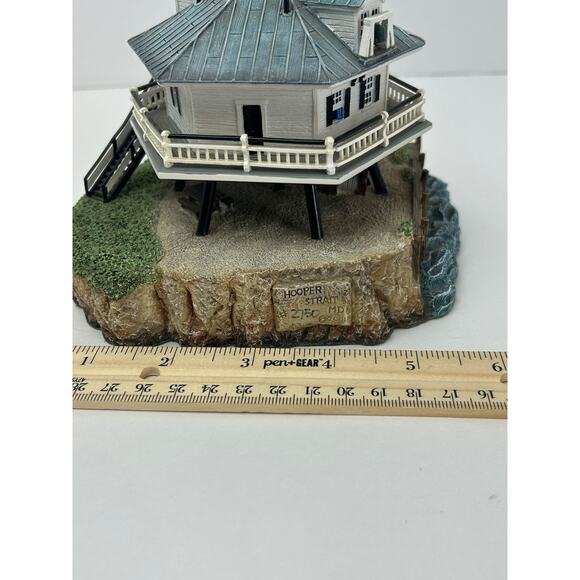 Harbour Lights Hooper Strait Lighthouse 2750 Maryland 2001 Nautical Figurine - Picture 8 of 8